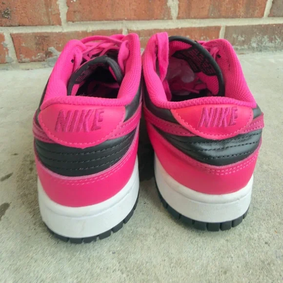 Nike Dunk Low
Fierce Pink Black (Women's) - Picture 4 of 7